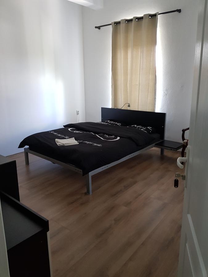 Dnd-X Hotell Pančevo Eksteriør bilde