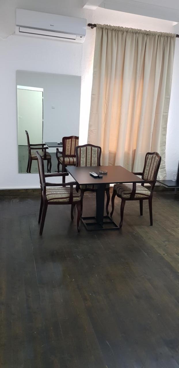Dnd-X Hotell Pančevo Eksteriør bilde